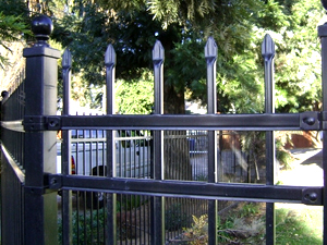 Improve Your Home’s Privacy with a Residential Fencing Contractor in Sylvania, GA