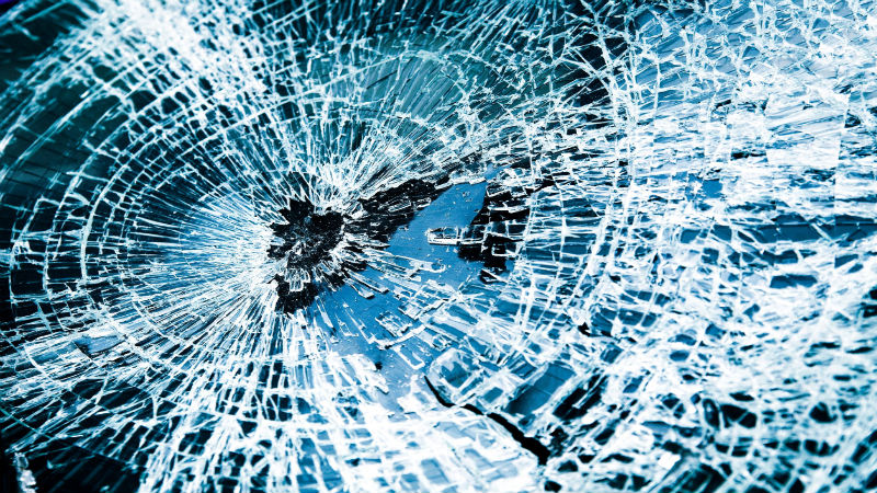 Important Considerations for Auto Glass Replacement in Washington DC