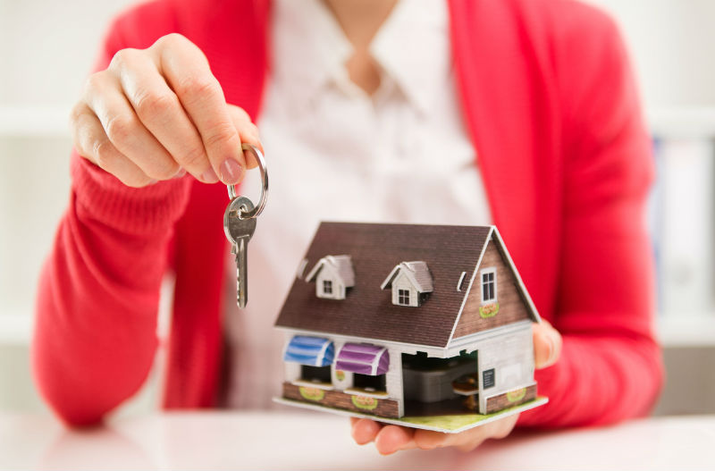 Important Tasks to Entrust to an Experienced Real Estate Attorney in 60521