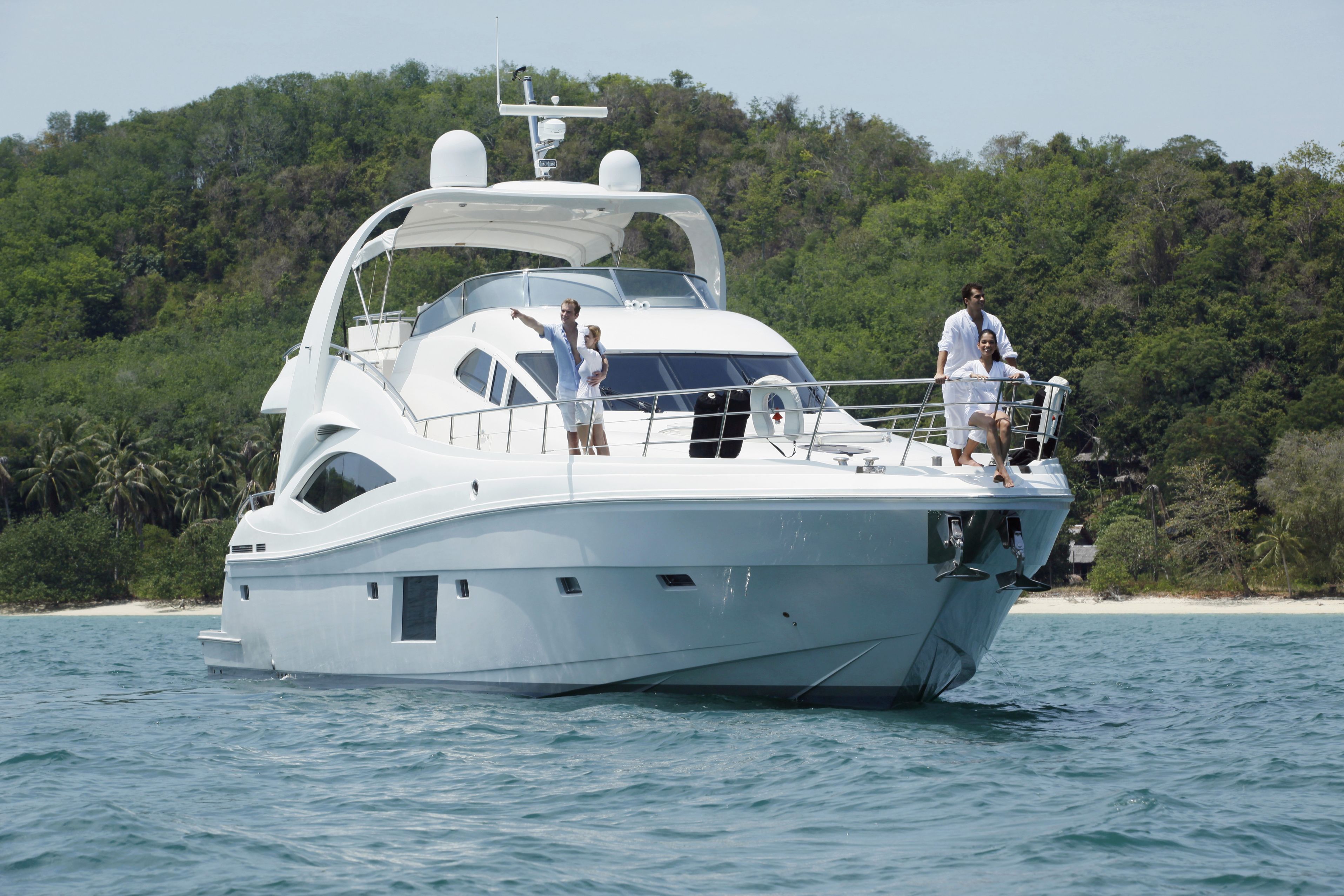 Possibilities for Sleeping Quarters on Pontoon Boats in Gainesville