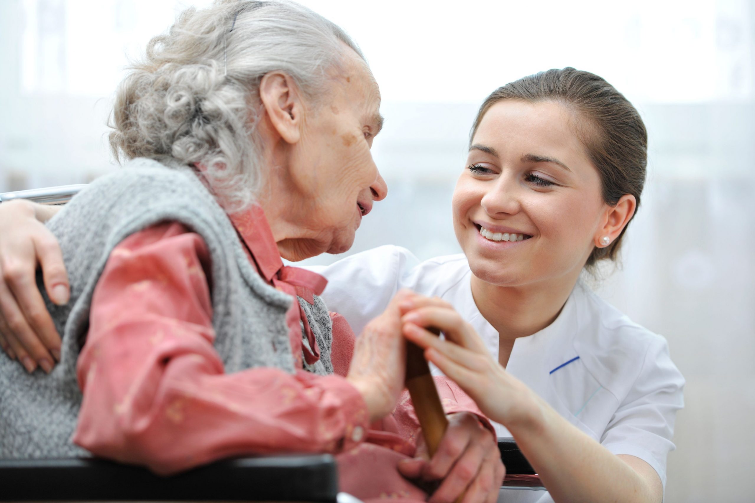 What Can an Elderly Care Service in Philadelphia Provide