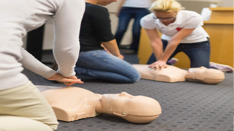 What to Expect From American Heart Association CPR Classes in the Twin Cities