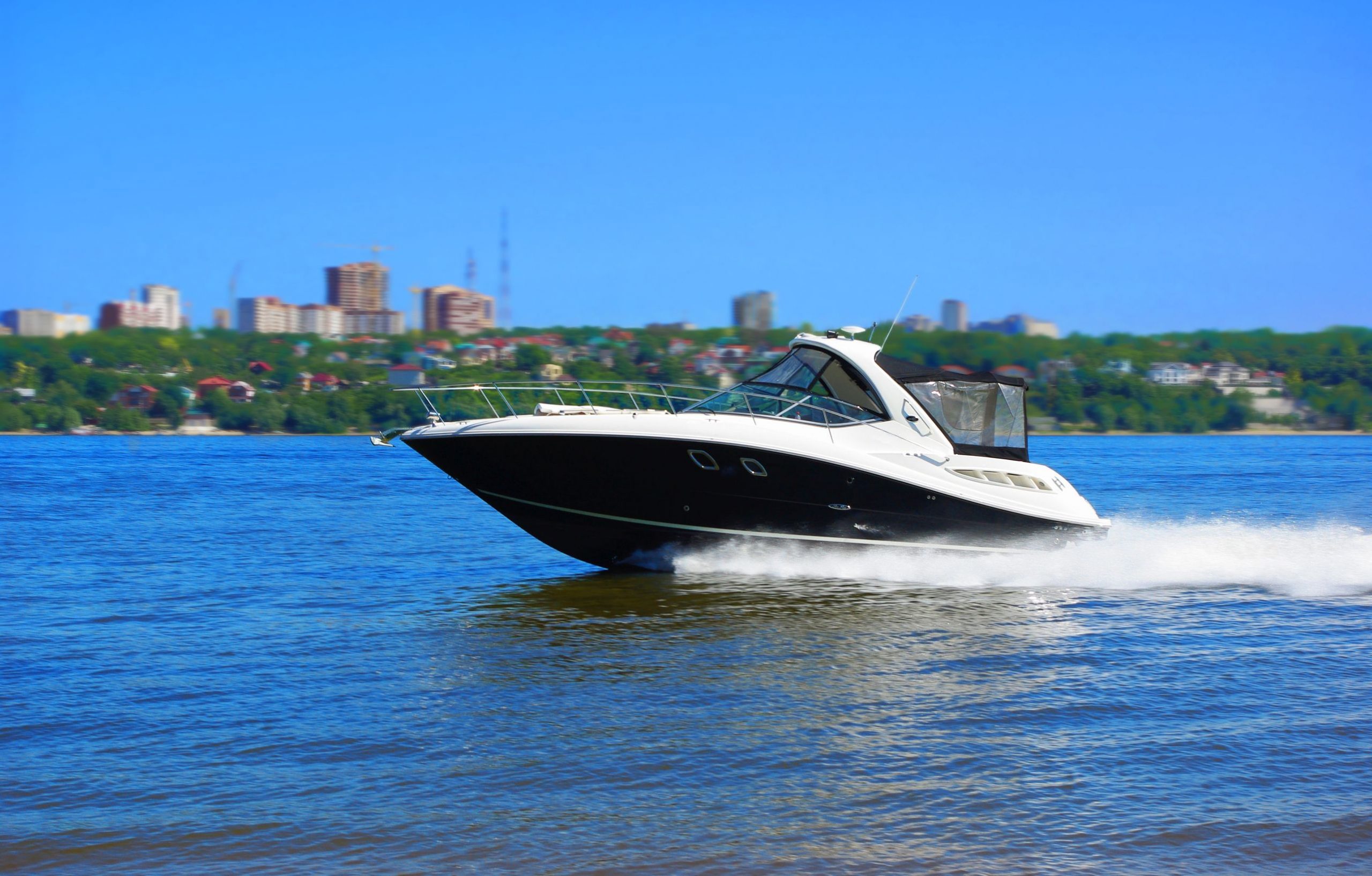 Tips to Choose the Right Boats for Sale in Norco, CA