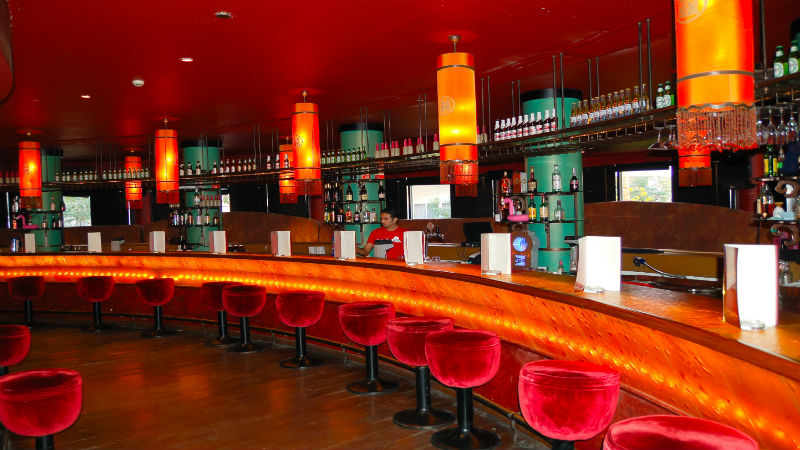 Get the Best Experience at Night Bars in Scottsdale, AZ