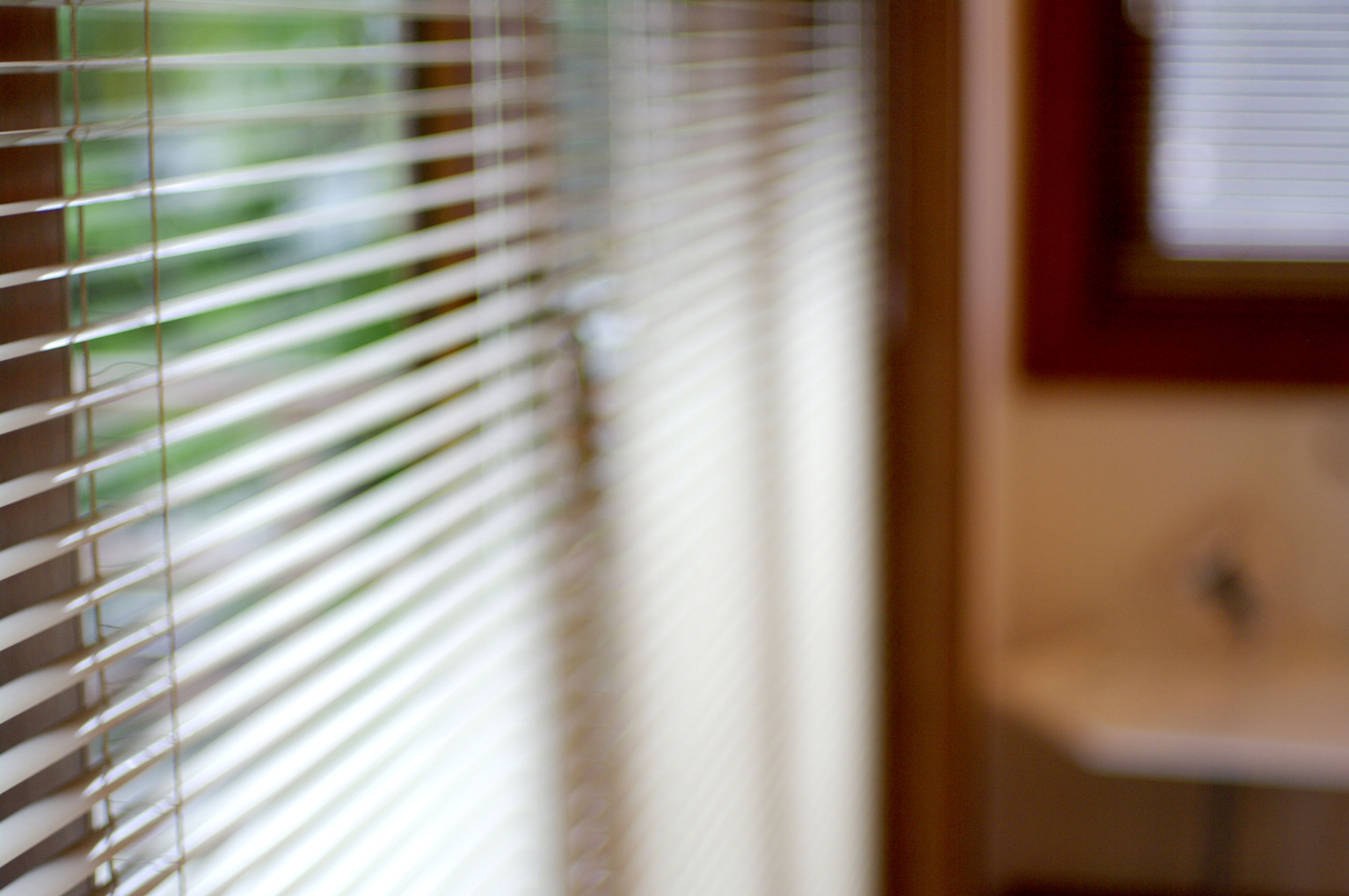 A Comprehensive Guide to Roller Blinds in Colorado Springs