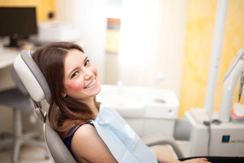 Frequently Asked Questions About Getting Dental Implants in Pembroke Pines FL