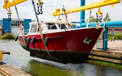 Protecting Your Vessel, Enhancing Your Experience – Boat Lifts in Sarasota, FL